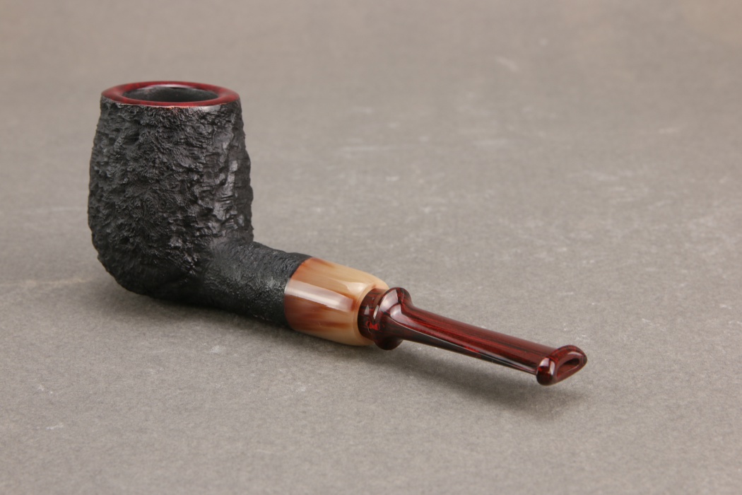 Billiard danese con oliva in corno e bocchino in cumberland