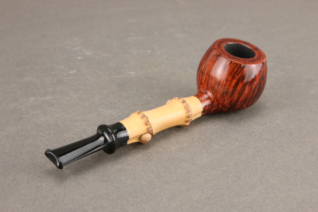 Apple con cannello in bamboo